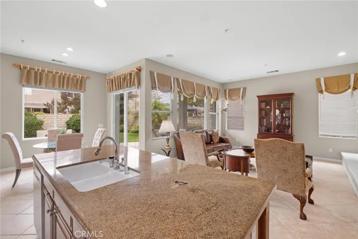 3701 Avondale Lane, Oxnard, California 93036