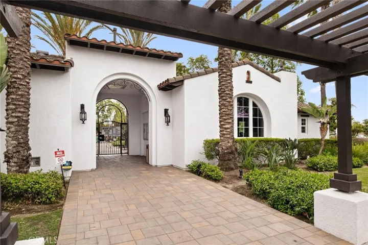 3701 Avondale Lane, Oxnard, California 93036