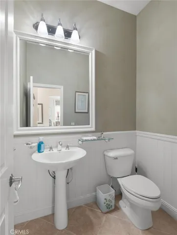 3701 Avondale Lane, Oxnard, California 93036