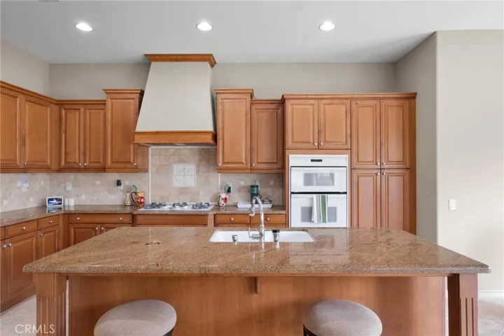 3701 Avondale Lane, Oxnard, California 93036
