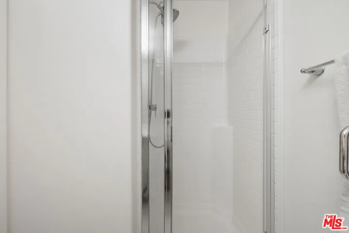 592 E Imperial Avenue, El Segundo, California 90245
