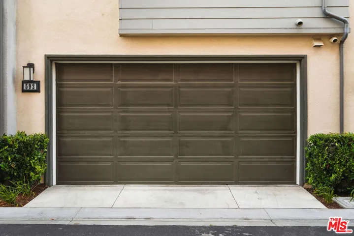592 E Imperial Avenue, El Segundo, California 90245