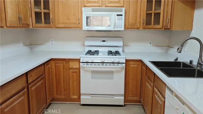 907 W Mission Road A, Alhambra, California 91801