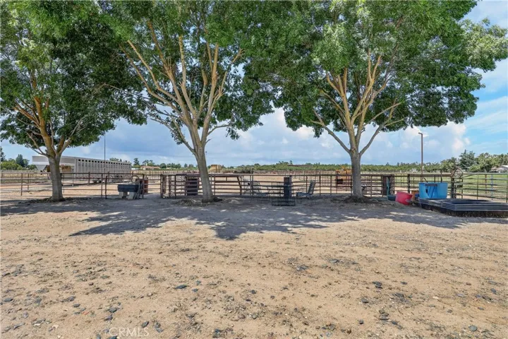 13343 Hainline, Le Grand, California 95333