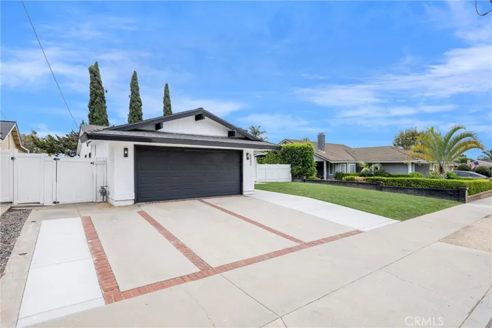 5402 Jefferson, Yorba Linda, California 92886
