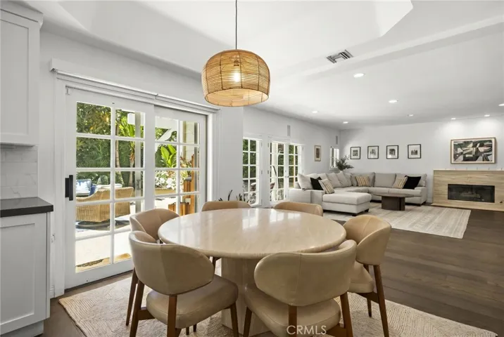 17650 Royce Drive W, Encino, California 91316