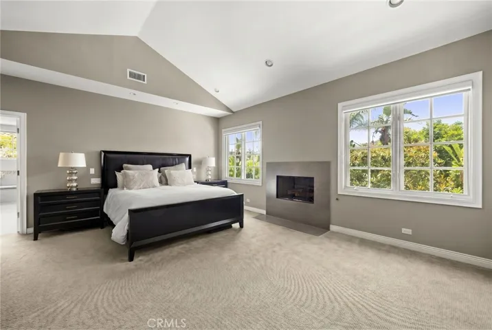 17650 Royce Drive W, Encino, California 91316