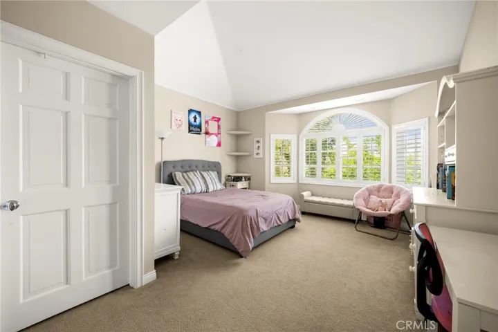 17650 Royce Drive W, Encino, California 91316