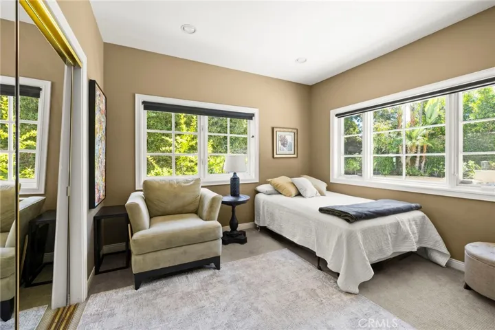17650 Royce Drive W, Encino, California 91316