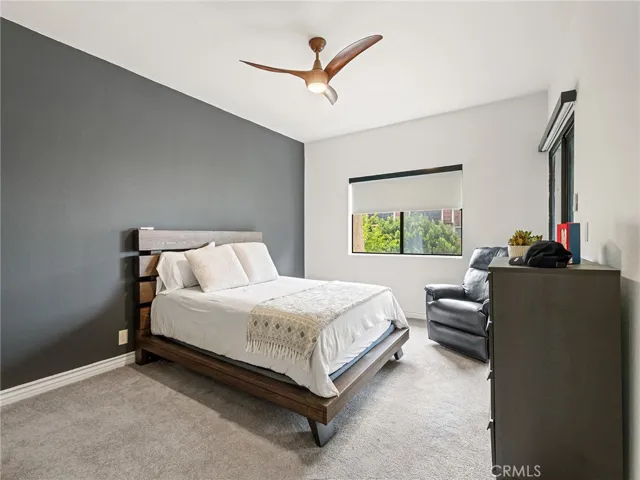 2001 E 21st St 327, Signal Hill, California 90755