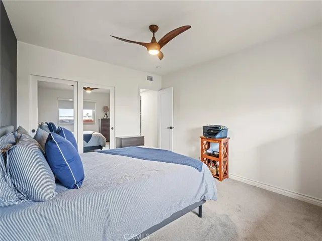 2001 E 21st St 327, Signal Hill, California 90755