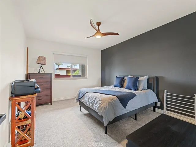2001 E 21st St 327, Signal Hill, California 90755