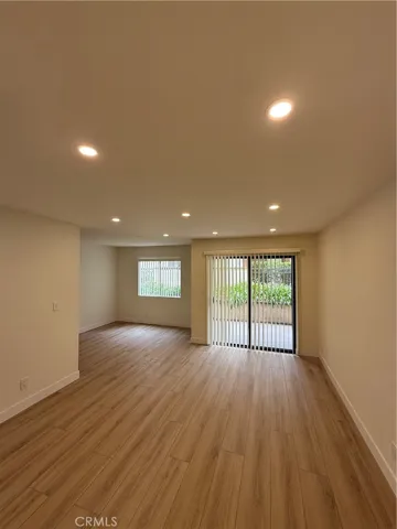 1207 N Columbus Avenue 102, Glendale, California 91202