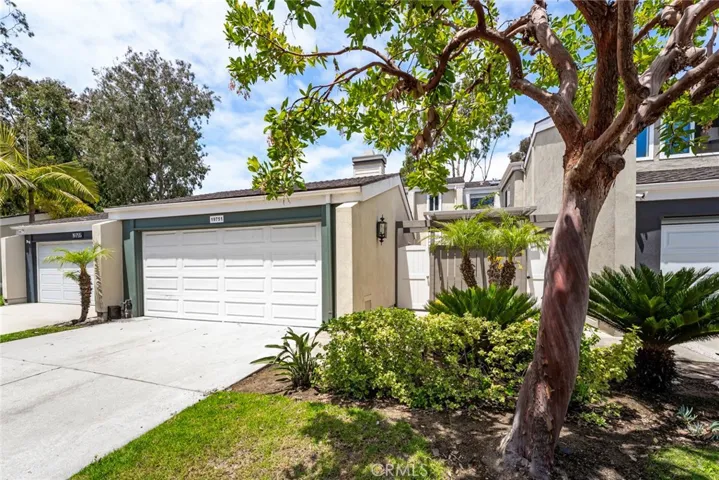 19751 Oceanaire Circle, Huntington Beach, California 92648