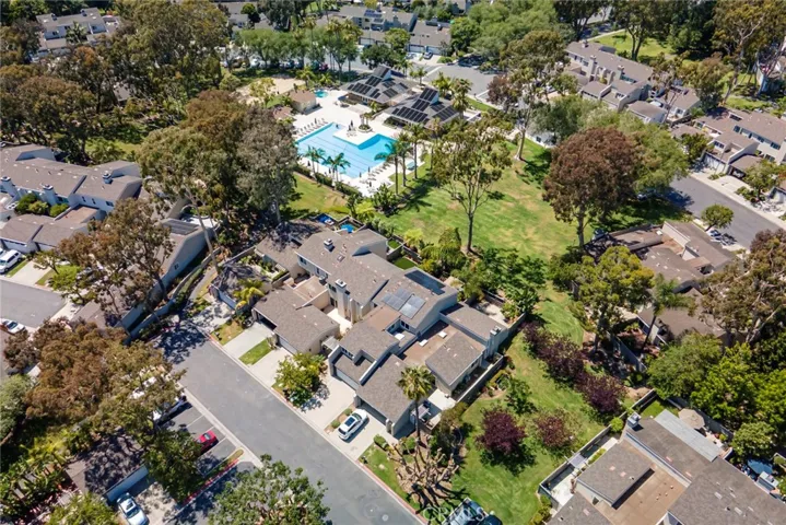 19751 Oceanaire Circle, Huntington Beach, California 92648