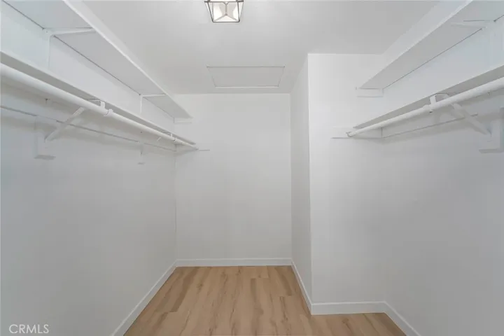 19751 Oceanaire Circle, Huntington Beach, California 92648