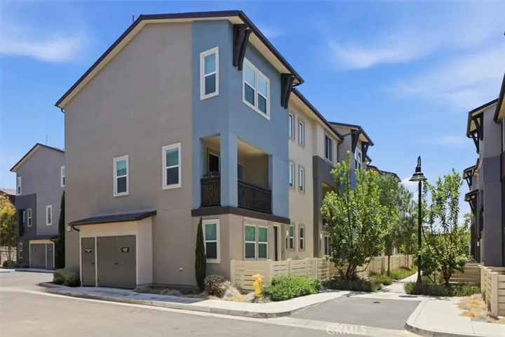 Gated community with pool, dog run, bbq and playground