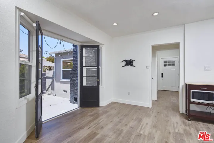 2904 W 81st Street, Inglewood, California 90305