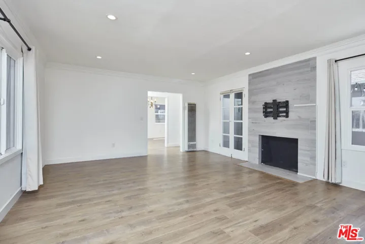 2904 W 81st Street, Inglewood, California 90305
