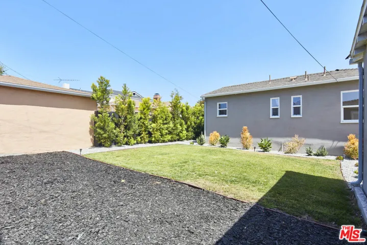 2904 W 81st Street, Inglewood, California 90305