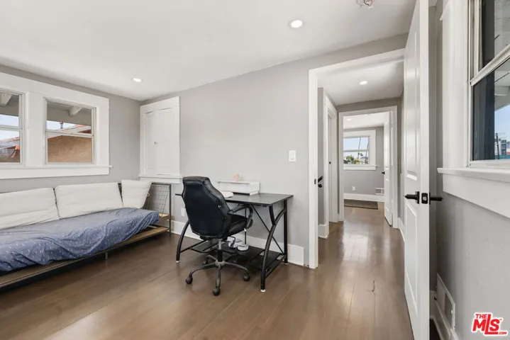 123 N Dillon Street, Los Angeles, California 90026