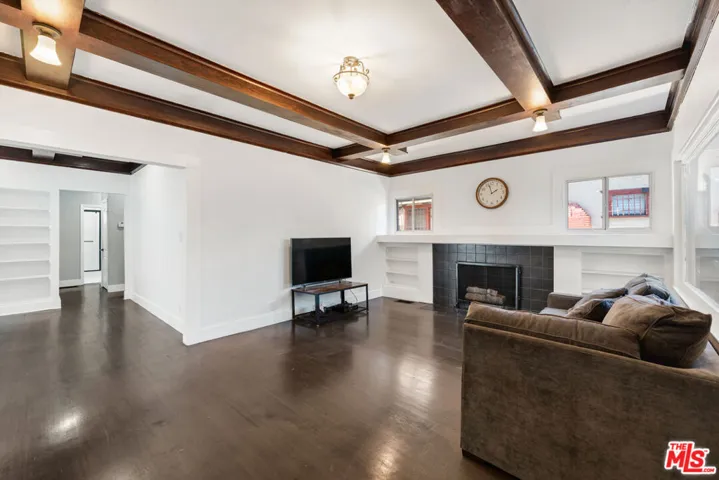 123 N Dillon Street, Los Angeles, California 90026