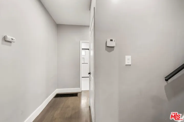 123 N Dillon Street, Los Angeles, California 90026