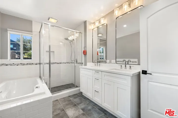 123 N Dillon Street, Los Angeles, California 90026