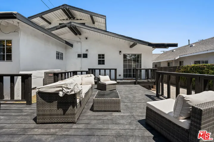 123 N Dillon Street, Los Angeles, California 90026