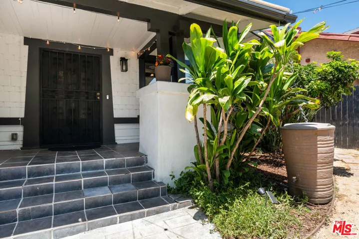 123 N Dillon Street, Los Angeles, California 90026