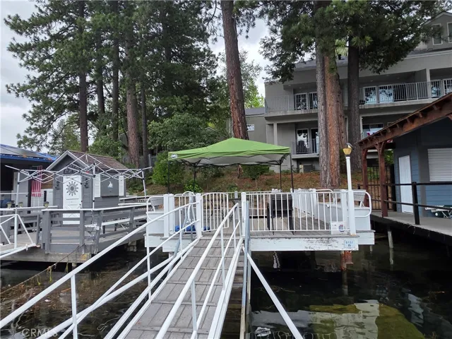 137 S 137 B, Lake Arrowhead, California 92352