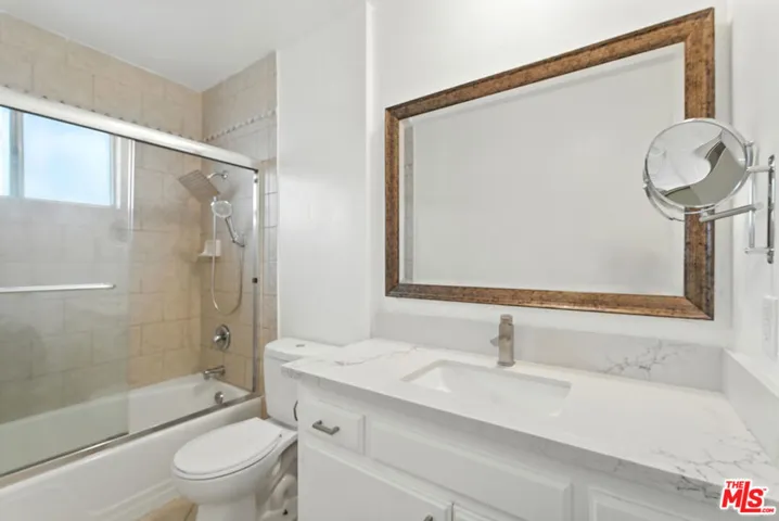Bathroom #2