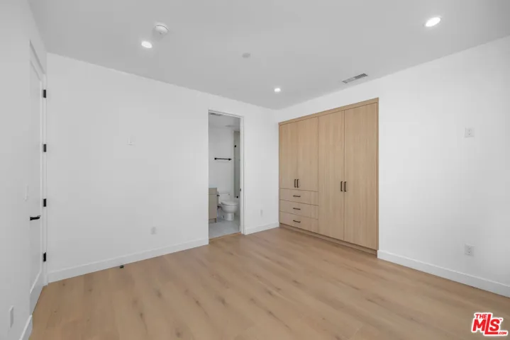 1330 Mohawk Street, Los Angeles, California 90026