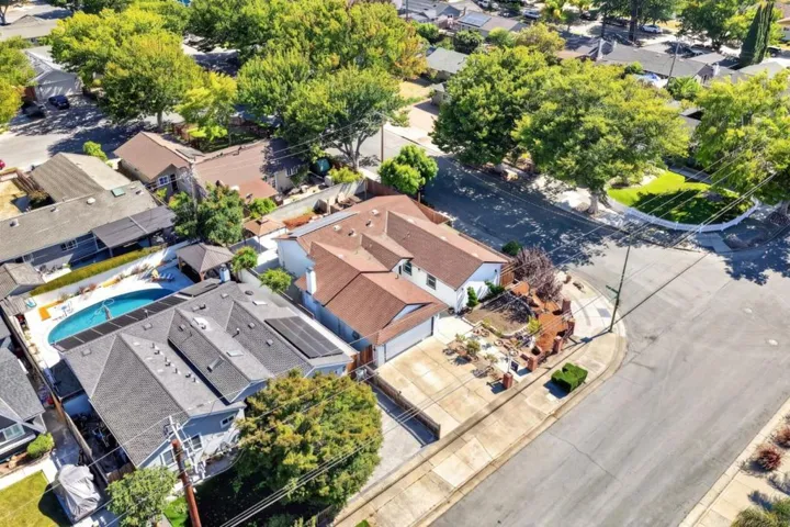 1544 Willowmont Avenue, San Jose, California 95118