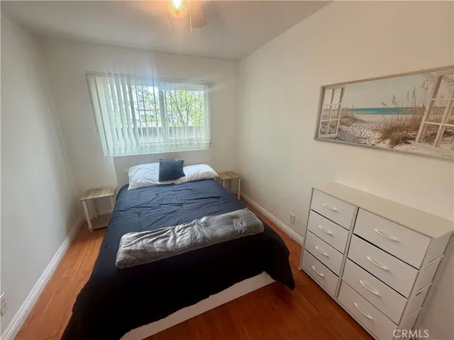 1945 17th Street, Santa Monica, California 90404