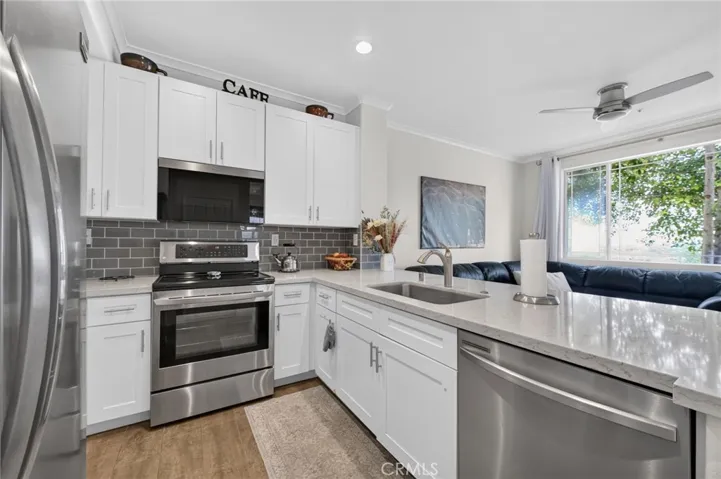 73 Chadron Circle, Ladera Ranch, California 92694