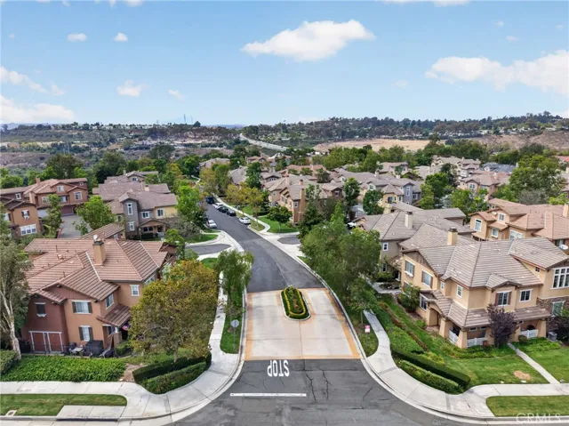73 Chadron Circle, Ladera Ranch, California 92694