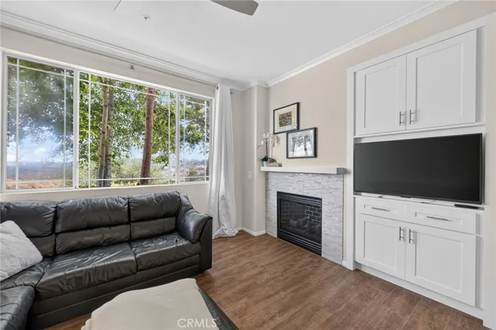 73 Chadron Circle, Ladera Ranch, California 92694