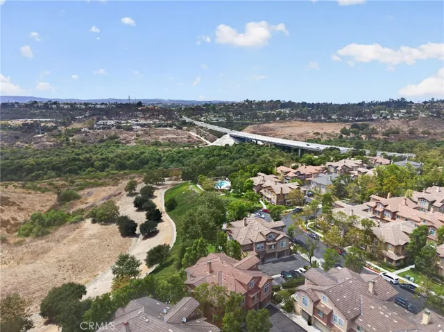 73 Chadron Circle, Ladera Ranch, California 92694