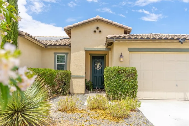14280 Onowa, Victorville, California 92394