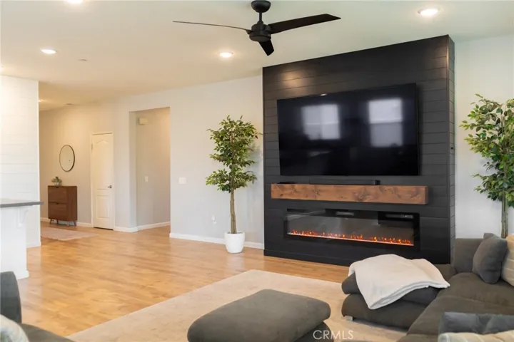 14280 Onowa, Victorville, California 92394