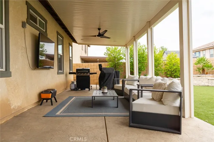 14280 Onowa, Victorville, California 92394