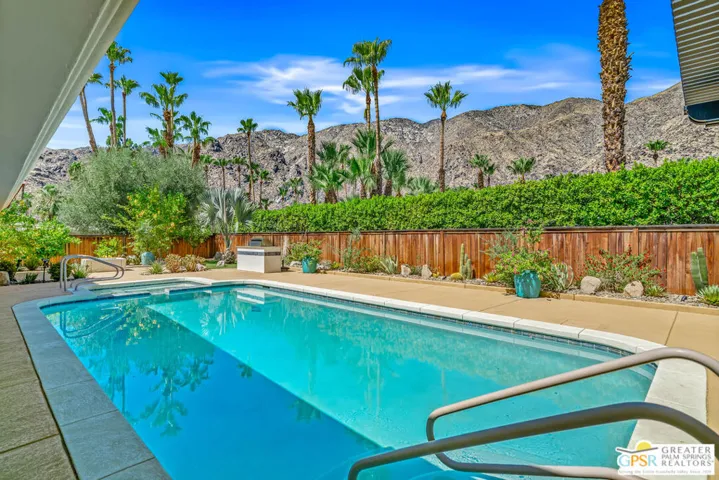 1165 Abrigo Road, Palm Springs, California 92262