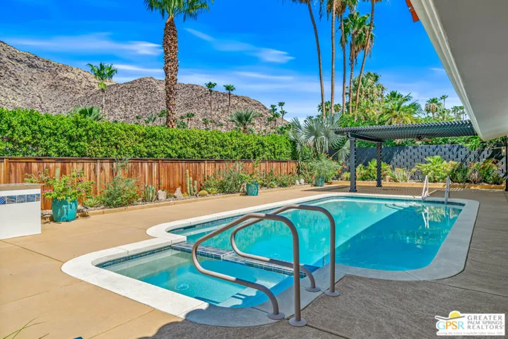 1165 Abrigo Road, Palm Springs, California 92262