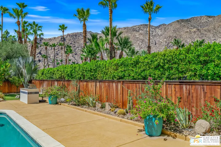 1165 Abrigo Road, Palm Springs, California 92262
