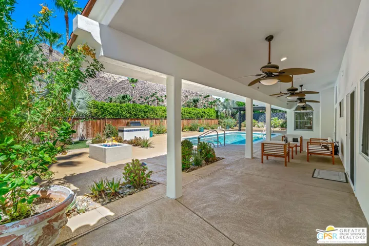 1165 Abrigo Road, Palm Springs, California 92262