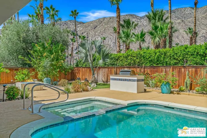 1165 Abrigo Road, Palm Springs, California 92262