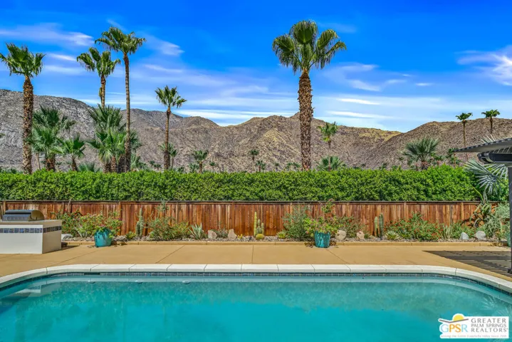 1165 Abrigo Road, Palm Springs, California 92262