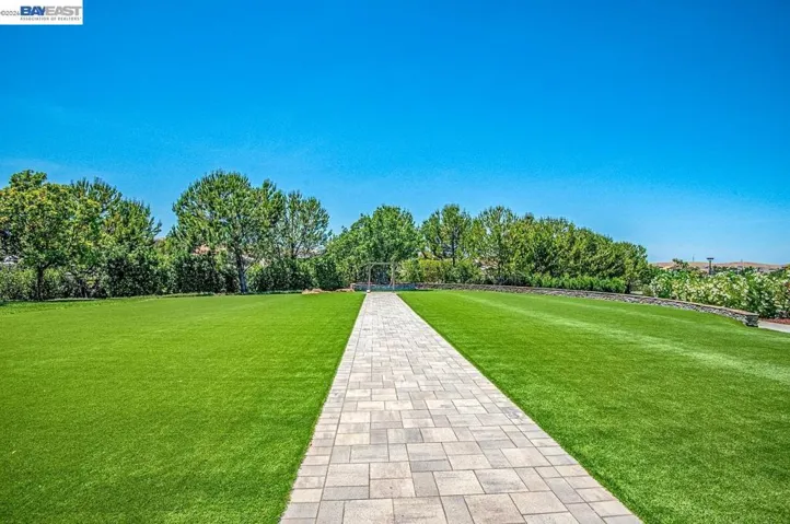 1033 Malbec Ln, Brentwood, California 94513