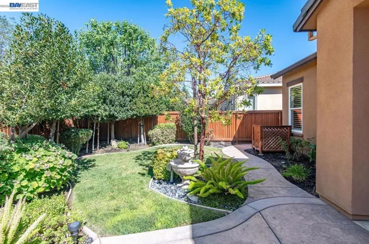 1033 Malbec Ln, Brentwood, California 94513